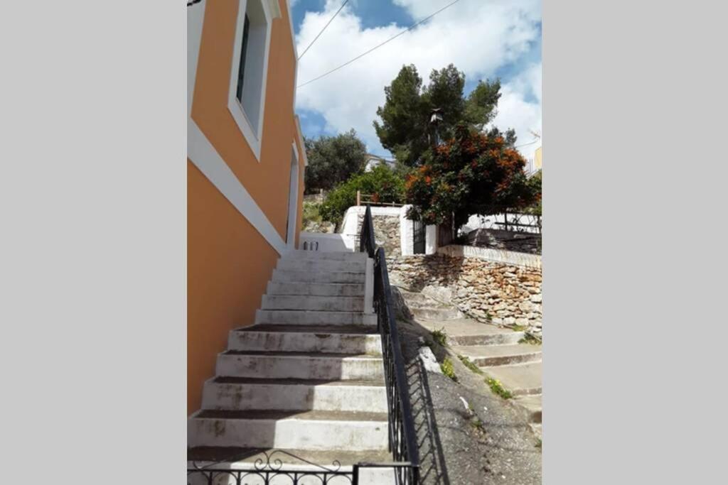 Apartamento Giorgina'S House Symi Exterior foto